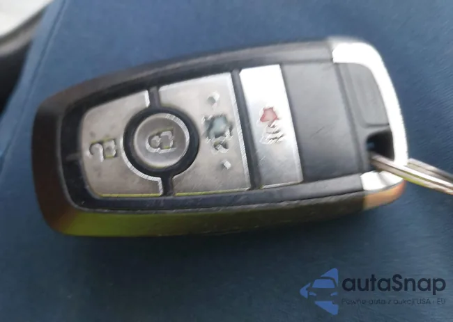 3FA6P0LU0JR116861: 43399639