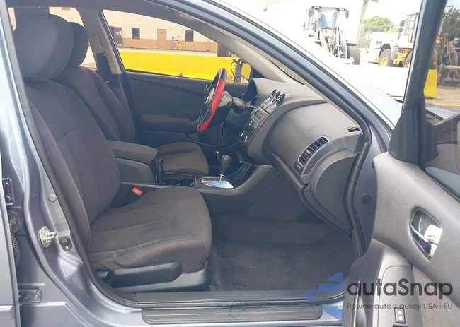 1N4AL2AP0CN546846: 43399659