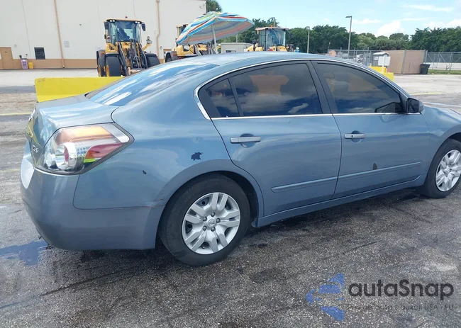 1N4AL2AP0CN546846: 43399659