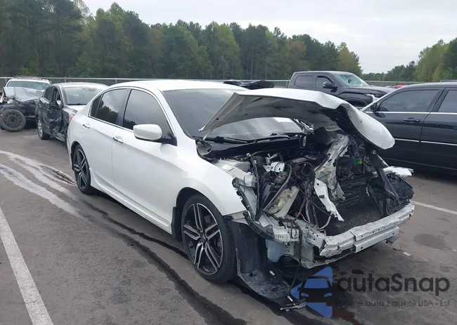 1HGCR2F15HA101878: 43399694