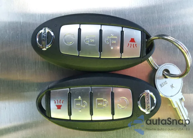 3N1CP5CV0LL555490: 43399752