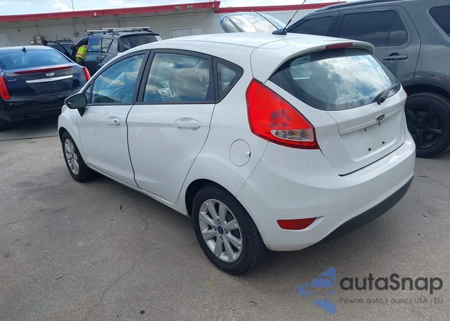 3FADP4EJ8DM225202: 43399793