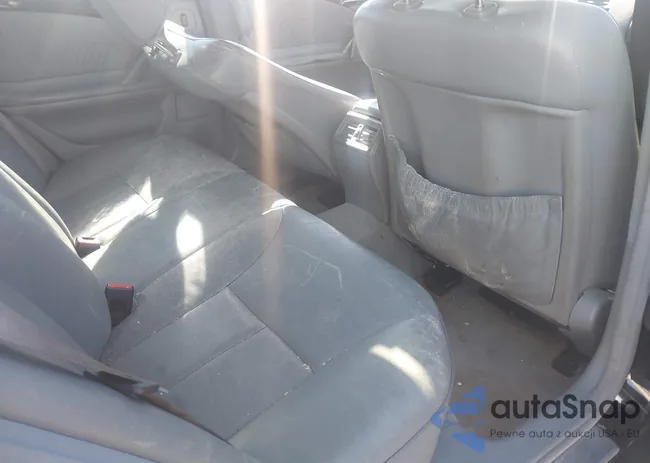 WDBJF65J82B406623: 43399875