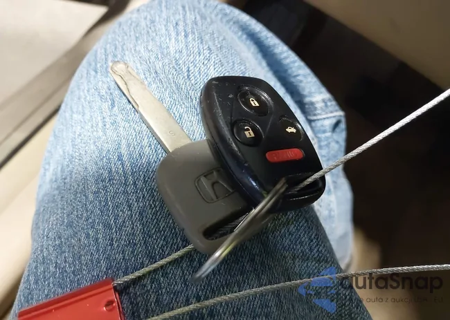 1HGCP26449A001157: 43399937