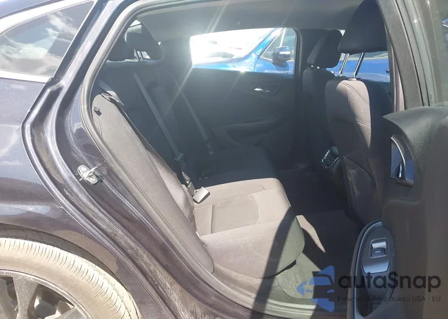 1G1ZD5ST9NF213302: 43400066