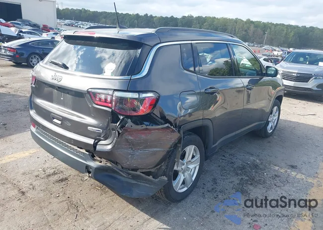 3C4NJCBB9NT138018: 43400183