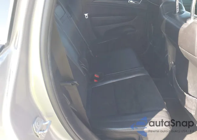 1C4RJFAG6JC220486: 43399251