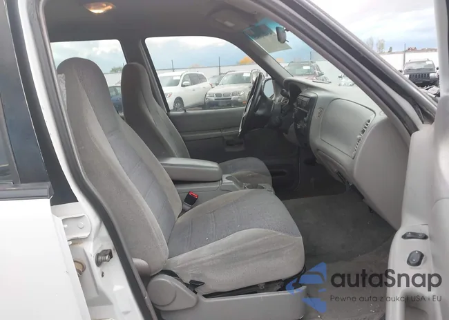 1FMZU72E1YZC54199: 43401045