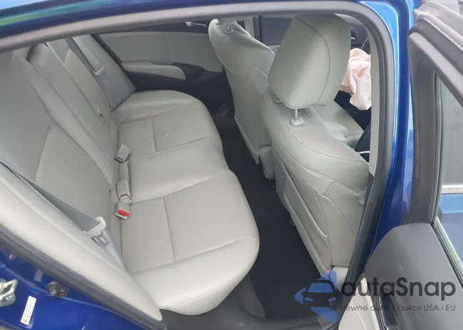 19UDE2F33HA000274: 43401052