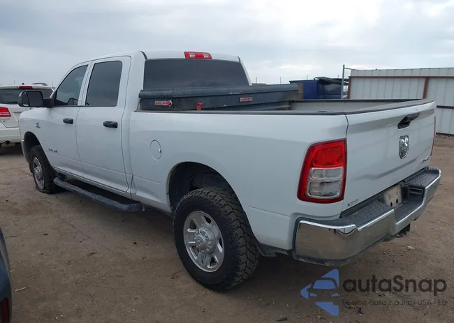 3C6UR5CL9NG138737: 43401129