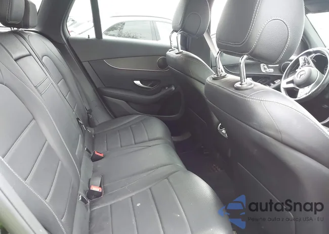 W1N0G8DB5LF828030: 43401143