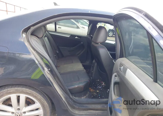 3VW5A7AJ7CM346242: 43401148