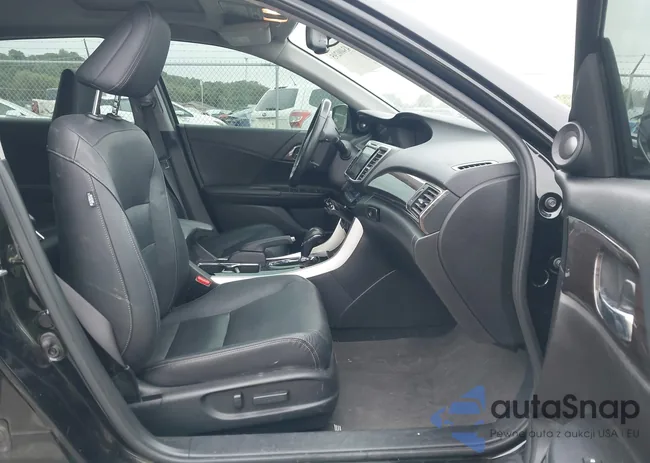 1HGCR2F81HA099866: 43400295