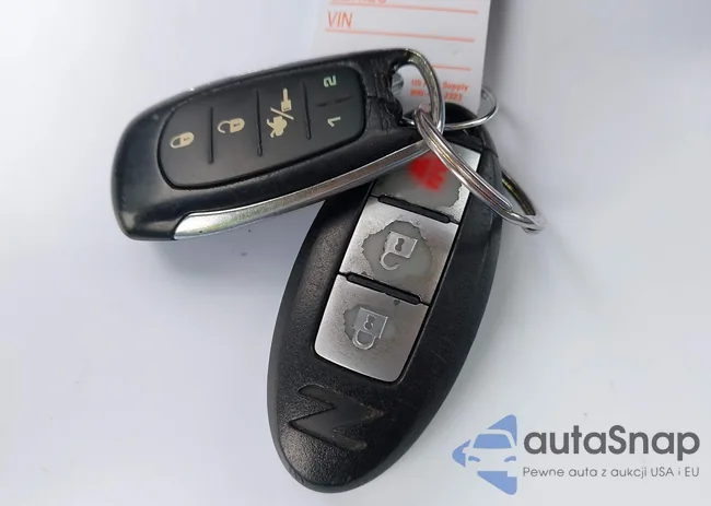 JN1AZ4EH3CM562412: 43400309