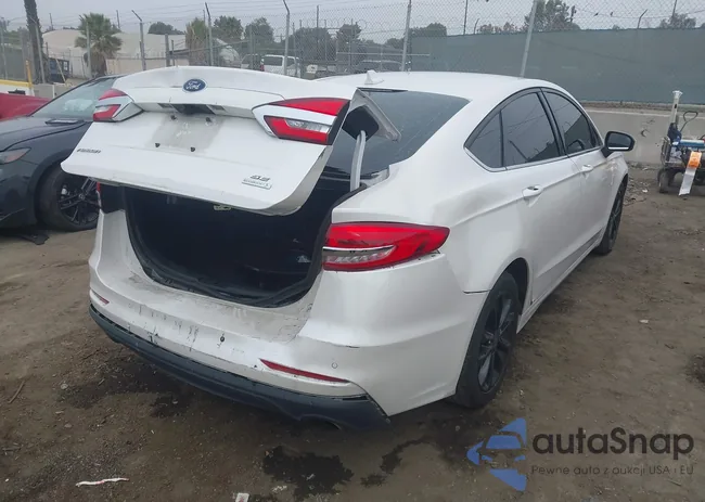 3FA6P0HD3LR181280: 43400317