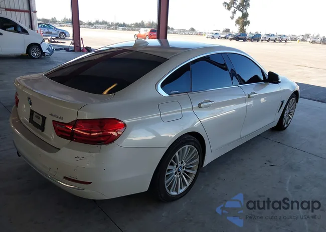 WBA4A7C56FD414493: 43400359