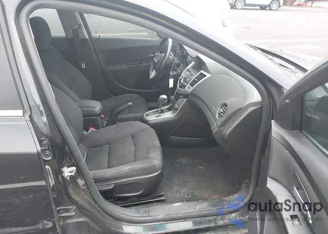 1G1PC5SB6E7183025: 43400400