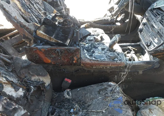 WBA7E2C54KB216750: 43400449