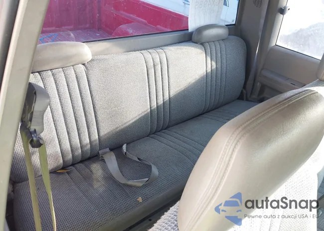 1GCEC19M7WE144438: 43400545