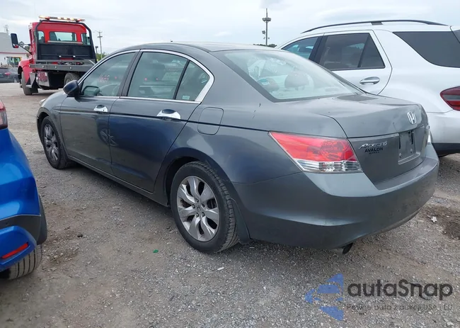 1HGCP367X9A011658: 43401639