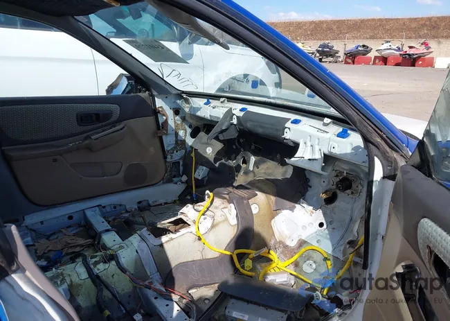 JF1GF4853WH812834: 43401779