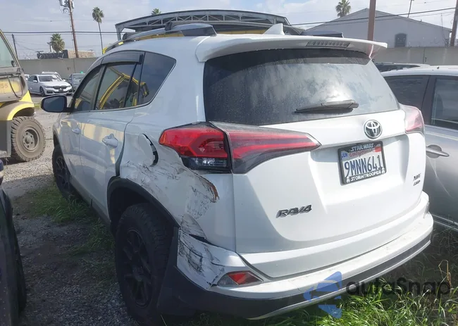 JTMRFREV4JJ738040: 43401852