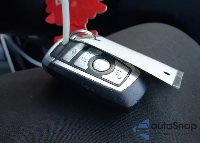 WBAKC8C55ACY68160: 43402105