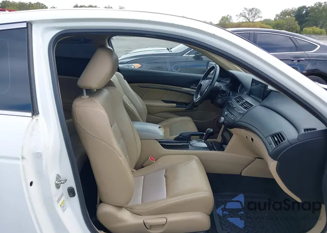 1HGCS2B81CA009568: 43402173