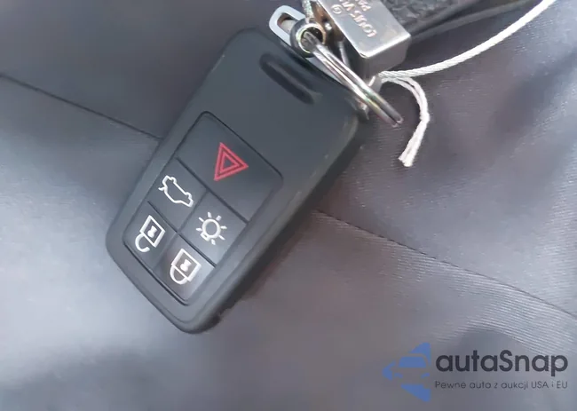 YV1952ASXC1152235: 43402175