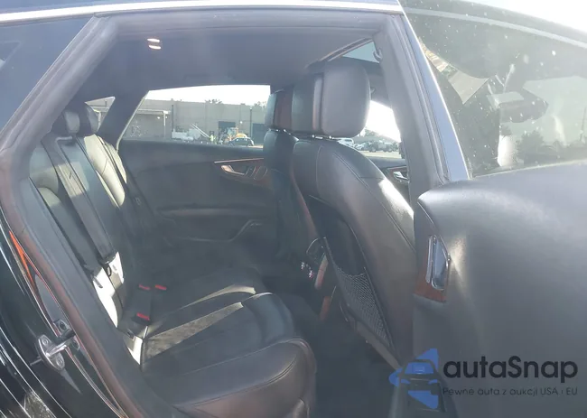 WAUWMAFC9FN016017: 43402178