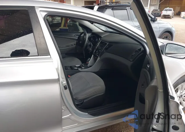 5NPEB4AC9DH731647: 43401285