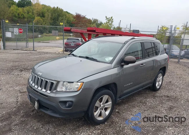 1C4NJDBB6CD506969: 43401452