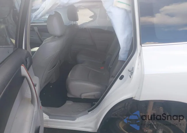 5TDDK3EH6BS071893: 43401622