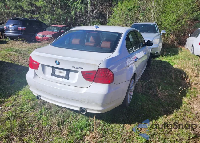 WBAPM5C53BE577244: 43402654