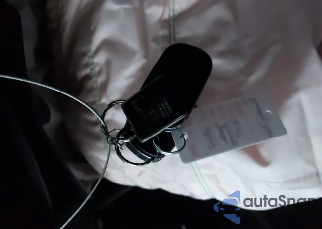 1HGCY2F58RA006853: 43402693