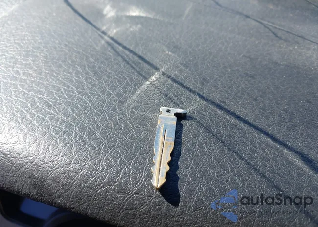 1FTMF1CM7BFD25538: 43402736