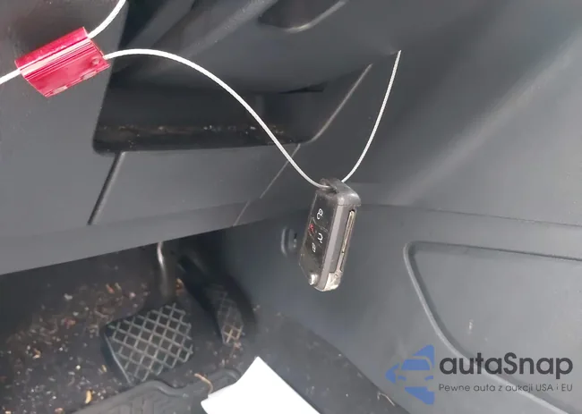 1V2AP2CA9KC586116: 43402802