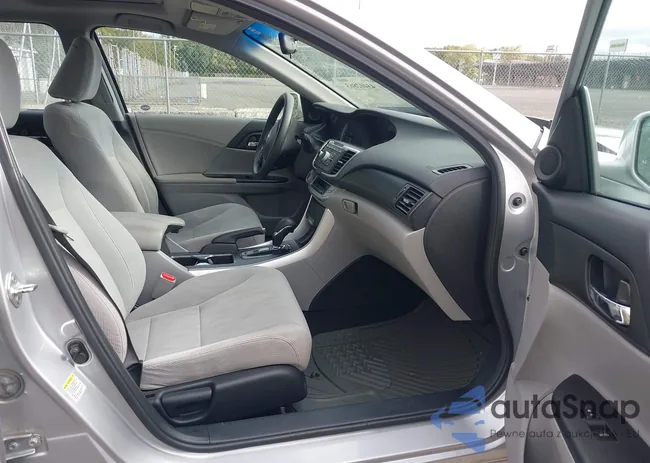 1HGCR2F74DA186811: 43402863