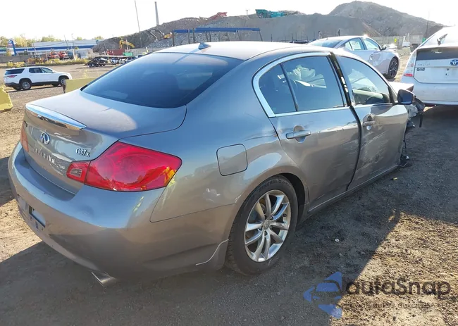 JNKCV61F99M350428: 43402911