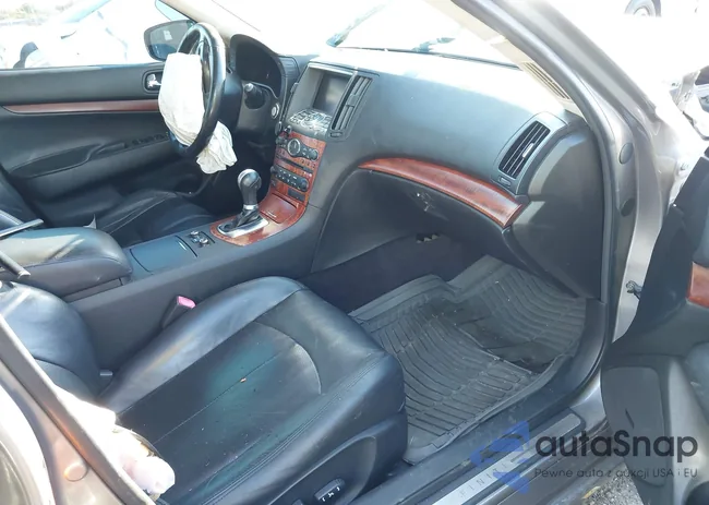 JNKCV61F99M350428: 43402911