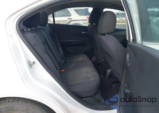 1G1JC5SB5C4220960: 43402913