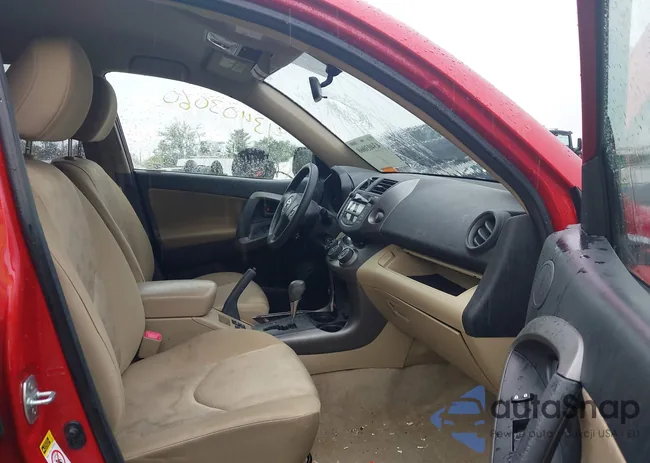 JTMZF33V495011811: 43403060