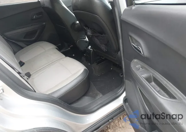 KL7CJLSB2GB762624: 43403166