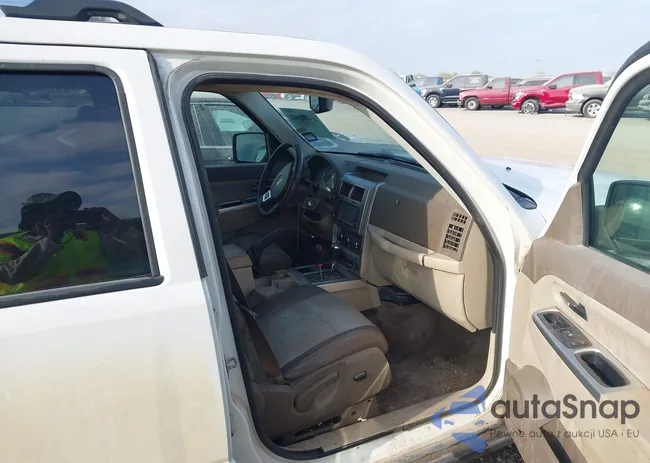 1J8GN58K48W148186: 43402362