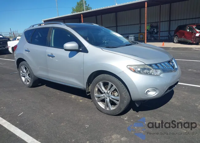 JN8AZ1MU0AW012309: 43403722