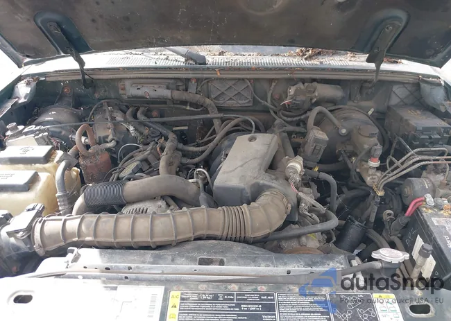 1FTYR10UX2TA00235: 43403732