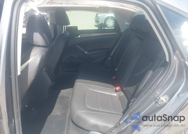 1VWMA7A35LC025377: 43403735