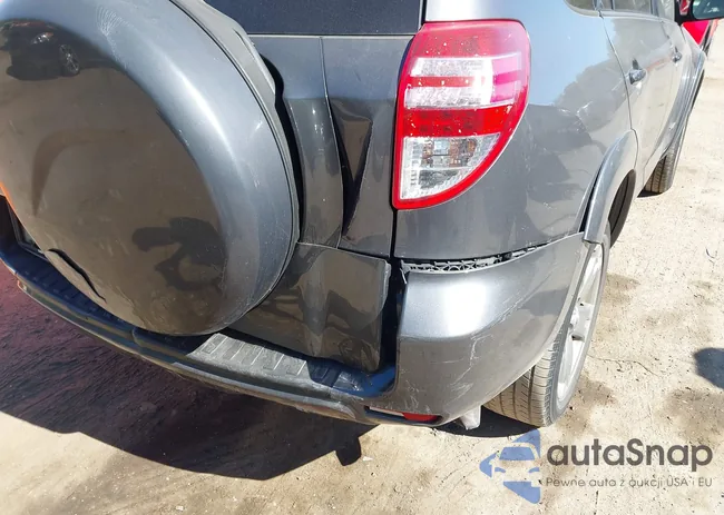 2T3WF4DV7BW105221: 43403742