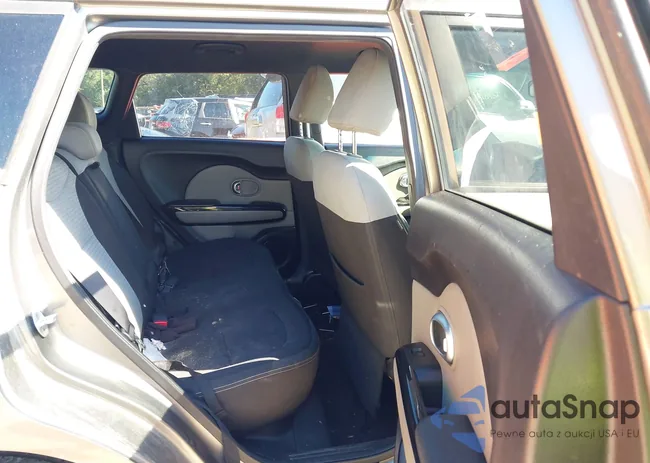 KNDJP3A54E7023047: 43403786