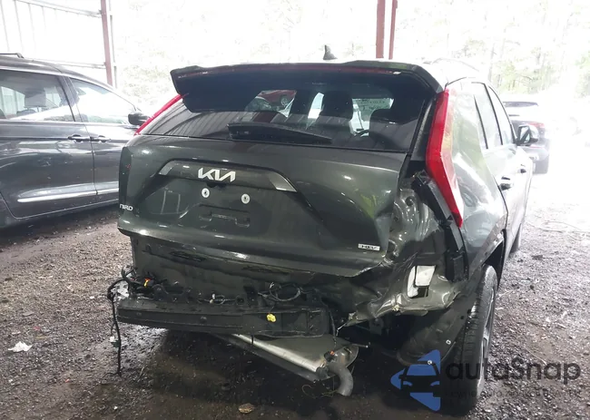 KNDCR3LE5S5247872: 43403792